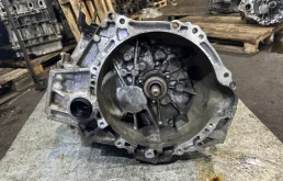 МКПП Toyota Corolla 2009-2014 3030012C80