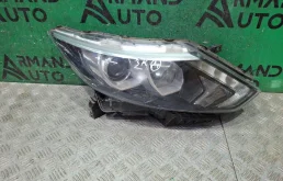 Фара Nissan Qashqai 2013-2019 260104EH2A 2 J11, правая