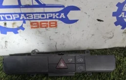 Кнопка аварийной сигнализации Mercedes-Benz Sprinter 2006-2019 A9068701010