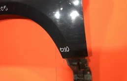 Крыло левое для Suzuki Grand Vitara 2009 года на фотографиях