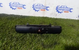 Кнопка аварийной сигнализации Mercedes-Benz Sprinter 2013 A9068701010 W906 OM651