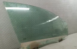 Стекло двери Renault Megane 2008 8200211198 2 K4M, переднее правое