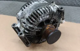 Генератор Mercedes-Benz Sprinter 2014 A6461541102 W909 646701