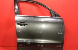 Дверь передняя правая Audi Q3 (8U) SUV 2011-2019  CFFB 2.0L 1968 куб.см. дизель 103 кВт (140 л.с.) TDI