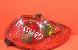 Фонарь задний правый Peugeot 206 Хетчбэк 1998-2012  KFW (TU3JP) 1.4L 1360 куб.см. бензин 55 кВт (75 л.с.) МКПП