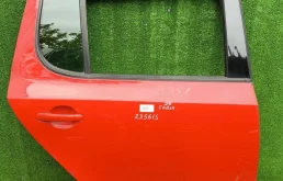 Дверь SKODA FABIA 2 2007- задняя правая хэтчбек красная б/у FABIA 2(2007-2015)