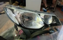 Фара галоген Honda Civic 8 2006-2008 33101SNBG03 4D, передняя правая