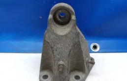 Кронштейн двс Lexus GS 3 2008