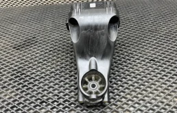 Кронштейн опоры двигателя Mercedes-Benz E-class A2642200300 213 M274