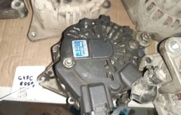 Генератор Hyundai i30 373002B101 1.4