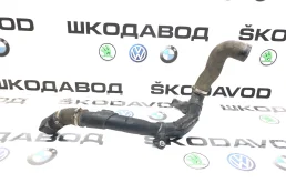 Патрубок интеркулера Skoda Yeti 2015 5N0145840K 5L 2.0 CFHC