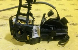 Замок двери Ford Focus 3 BM5AA21812CE, передний правый