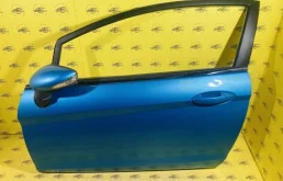 Дверь Ford Fiesta 6 1692516 MK6, левая
