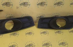 Накладка противотуманной фары Chevrolet Cruze 96981086 J300