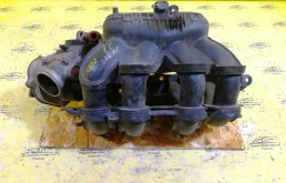 Впускной коллектор Ford Focus 2 4M5G9424CE