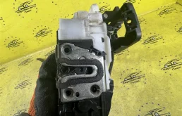 Замок двери Kia Ceed 1 814201H010 ED, задний правый