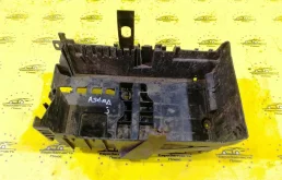 Корпус АКБ Opel Astra 13354420 J