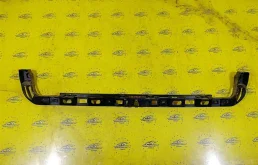 Кронштейн бампера Volkswagen Passat B6 3C5807863, задний