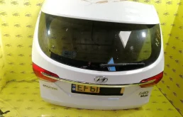 Крышка багажника Hyundai i40 1 737003Z020 VF