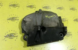 Крышка ГРМ Renault Megane 3 8200294625 X95