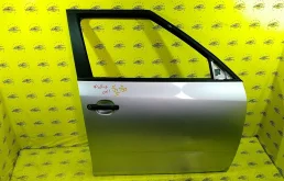 Дверь Skoda Fabia 2 5J6831056 5J, передняя правая