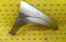 Крыло Ford Focus 1 1350731, переднее правое