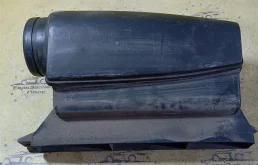 Воздухозаборник Volkswagen Tiguan 1K0805962 NF