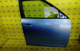 Дверь Skoda Fabia 2 5J6831052 5J, передняя правая