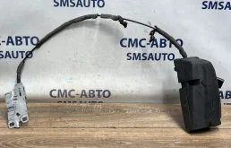 Замок багажника Audi A8 4E0827383C D3 5.2 BSM