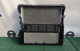 Кассета радиаторов BMW X7 2025 17118472274 G07 B57D30B