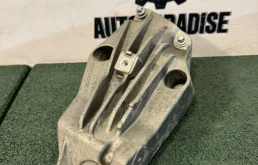 Кронштейн двигателя BMW X7 2022 22116861559 G07 B58B30C, правый