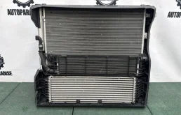 Кассета радиаторов BMW X6 40dx 2022 17118472274 G06 B57D30B