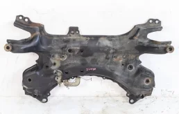 Подрамник двигателя для Toyota Corolla на фотографиях