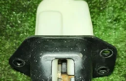 Центральный замок для Nissan Note на фотографиях