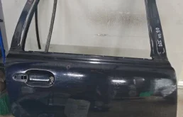 Дверь Volvo XC90 2012 31385359 B6324S5, задняя правая