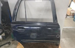 Дверь Volvo XC90 2009 31385359 D5244T4, задняя правая