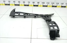 Кронштейн заднего бампера правый Volkswagen Passat B6