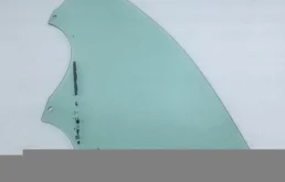 Стекла и зеркала для Audi A8 на фотографиях