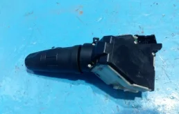 Подрулевой переключатель для Nissan Tiida на фотографиях