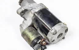 Стартер для Toyota RAV4 на фотографиях