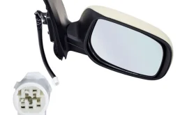 Стекла и зеркала для Toyota Corolla 2006 года на фотографиях