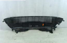 Решетка радиатора для Toyota Corolla 2023 года на фотографиях