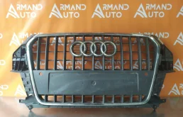 Решетка радиатора Audi Q3 2011-2014 8U0853651H1QP 1 8U