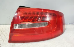 ФОНАРЬ AUDI ПРАВЫЙ 8K5945096AC  YE049