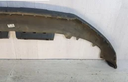 Отбойник капота для Audi Q3 на фотографиях