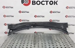 Решетка под лобовое стекло MITSUBISHI OUTLANDER 2005 MR971425 CU2W 4G63T