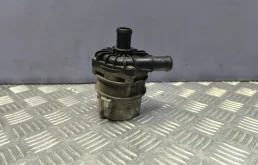 Дополнительная водяная помпа Audi q7 2010 8K0965567 4LB CJTC