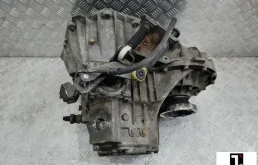 КПП (Коробка передач механическая),711698,Mercedes-Benz Vito W638 2000