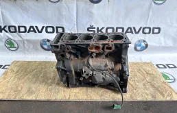 Блок цилиндров Skoda Octavia RS 2010 06H103011AP A5 (1Z) 2.0 CCZA