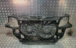 передняя панель (телевизор) Audi A4 B7